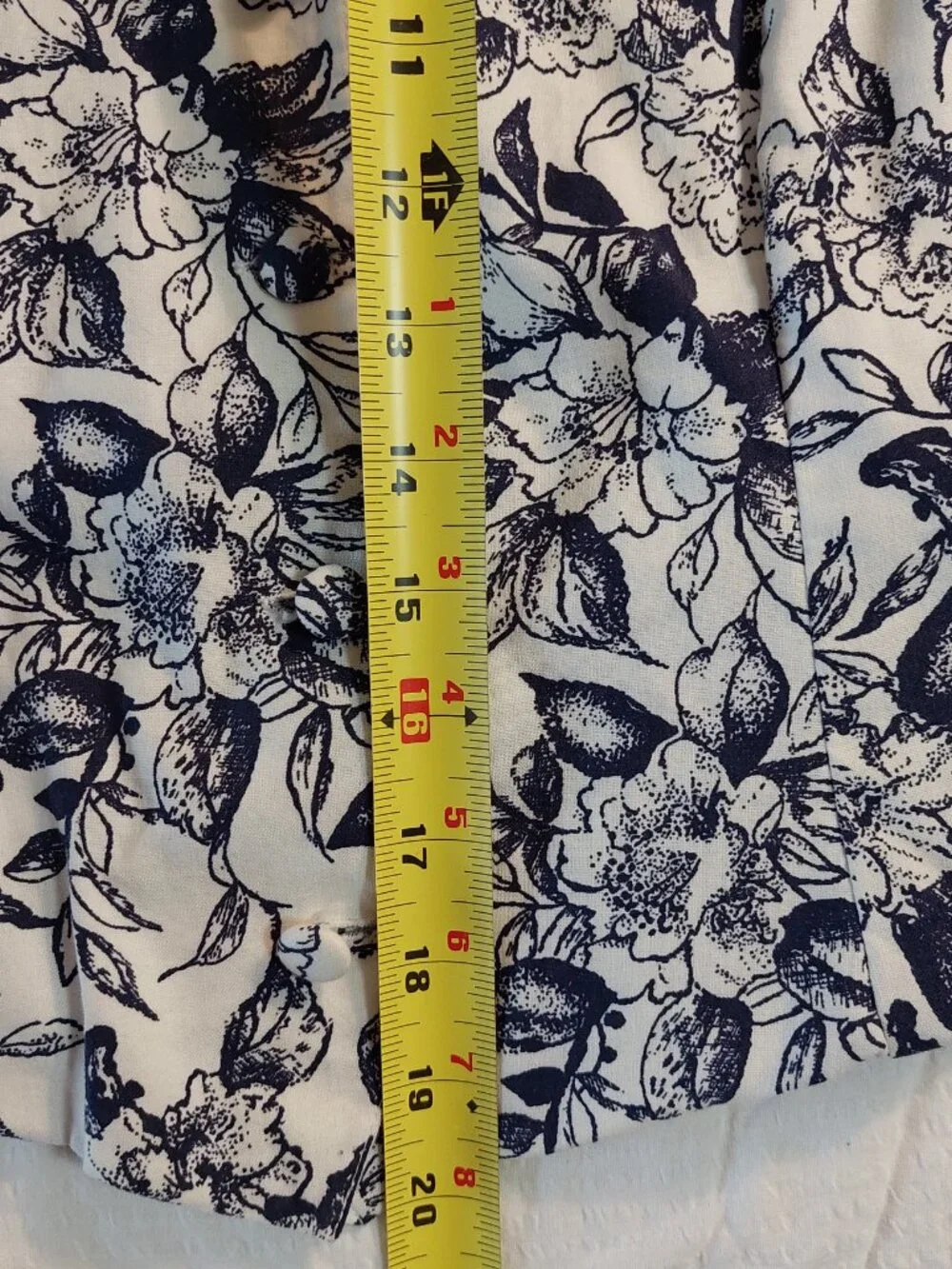 Vintage Laura Ashley Sz 10 Floral Cotton cropped blazer structured shoulder - Picture 10 of 11